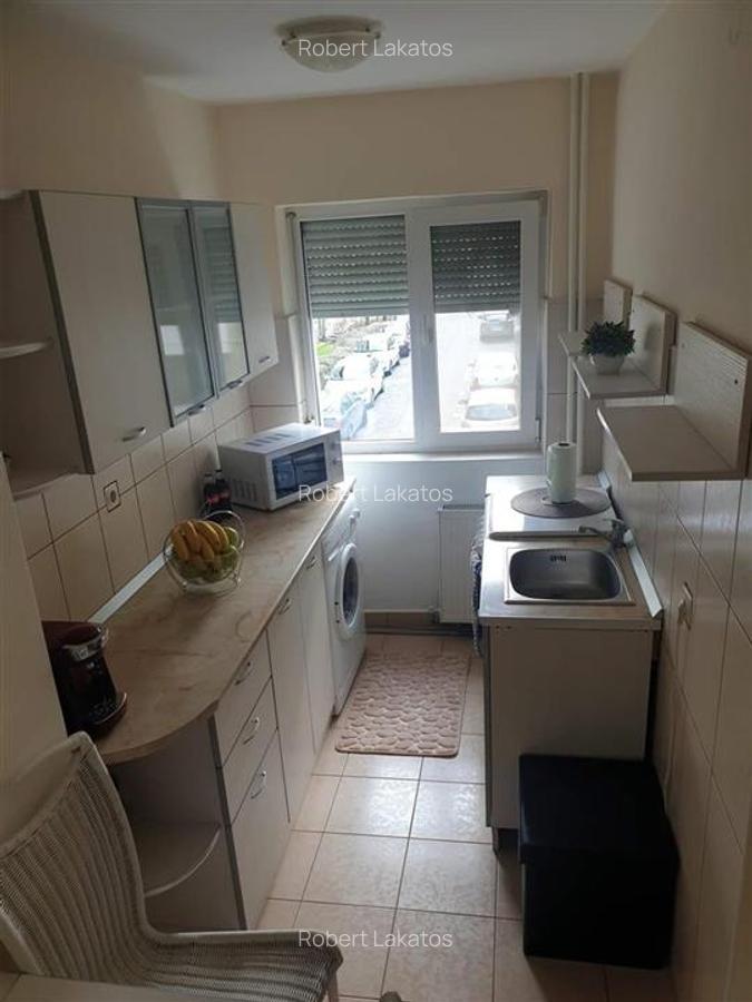 Garsonieră decomandată în Cantemir - 2