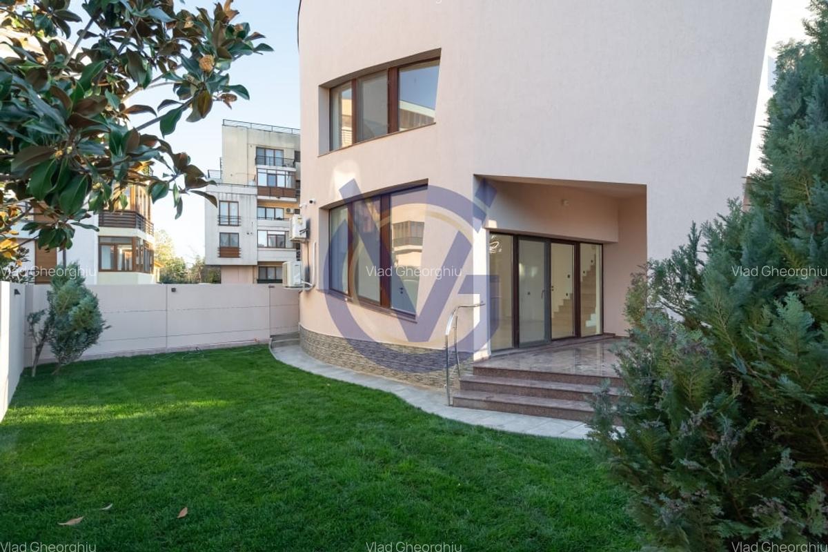 Siguranta si confort-Iancu Nicolae! Vila cu 5 camere, renovata 2025-COMISION 0% - 4