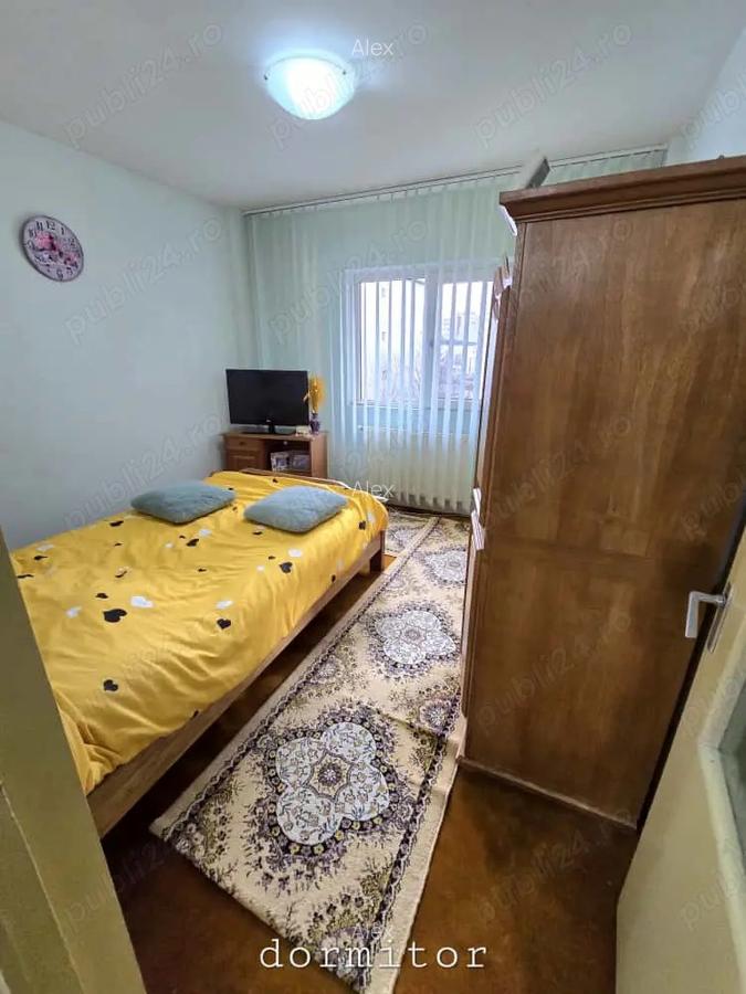 Apartament 3 camere, decomandat, str.Mioritei langa Carrefour Market - 1