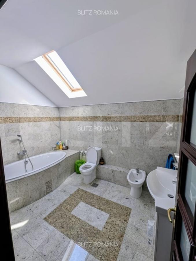 Resedinta de lux in Bucium cu teren generos - finisaje premium - 9