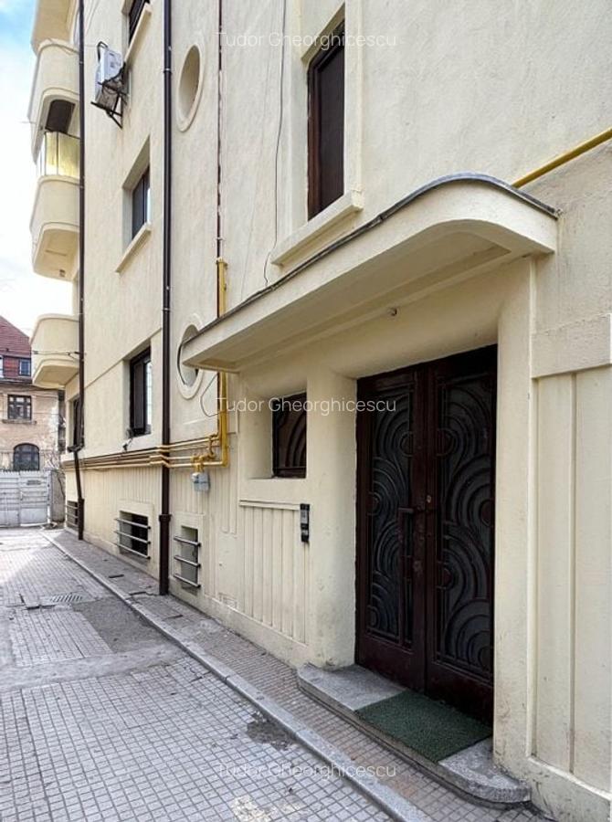 APARTAMENT CU GARAJ, IN VILA, AFLAT PE BULEVARDUL DACIA, MOBILAT SI UTILAT - 18