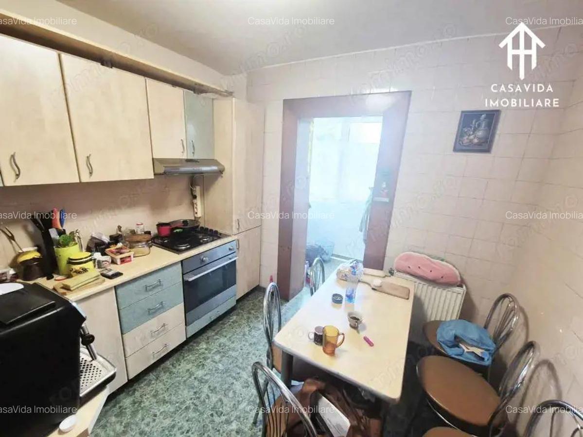 Apartament cu 3 camere de vanzare in Lugoj, etaj 1 - 6