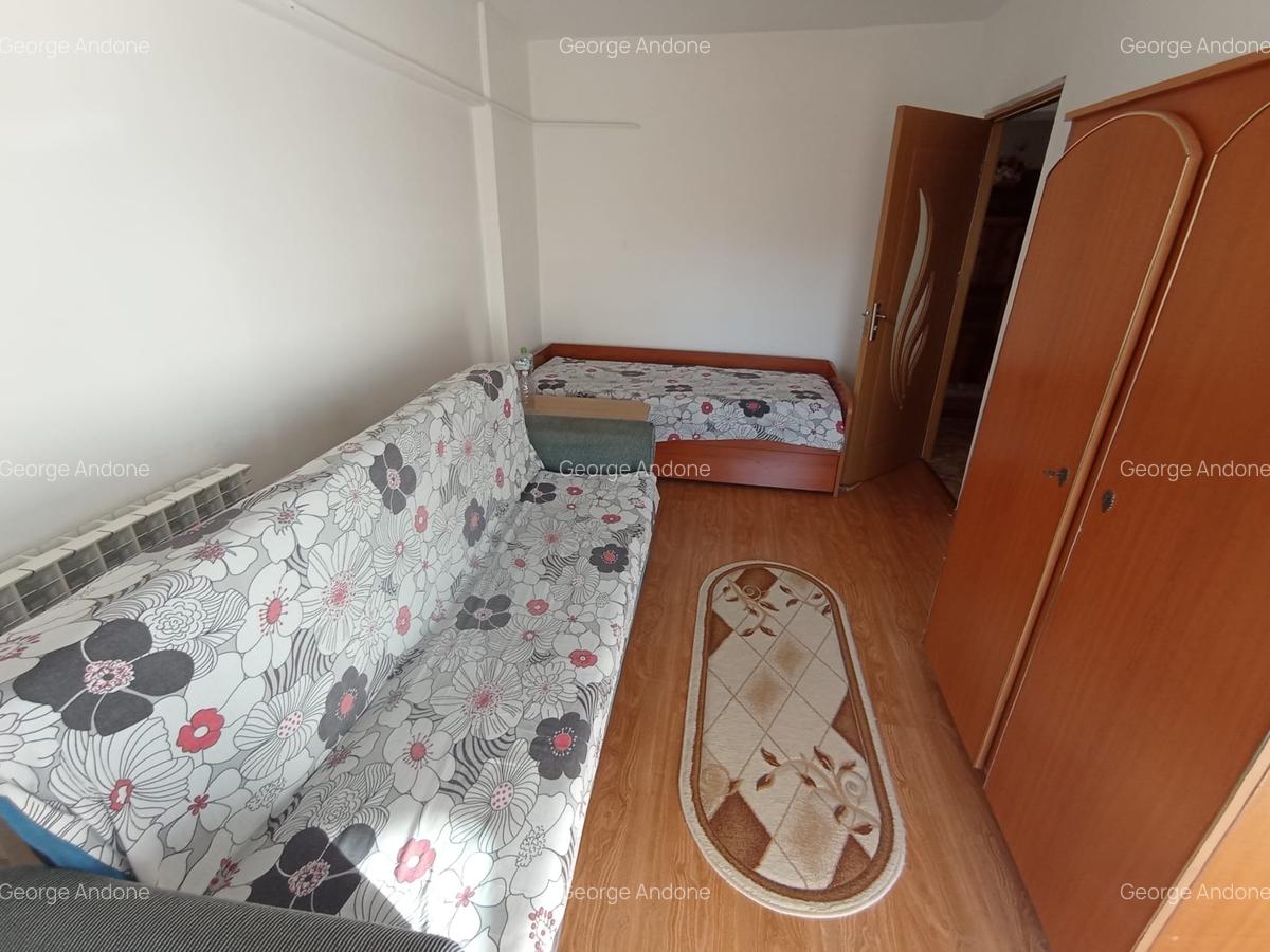 Apartament 3 camere Decomandat, Frumoasa, etaj 5/8 - 4