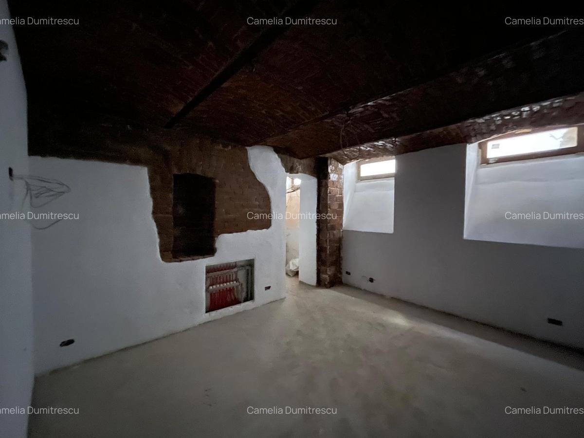 UNIRII COPOSU-VILA RENOVATA 2025 - 16