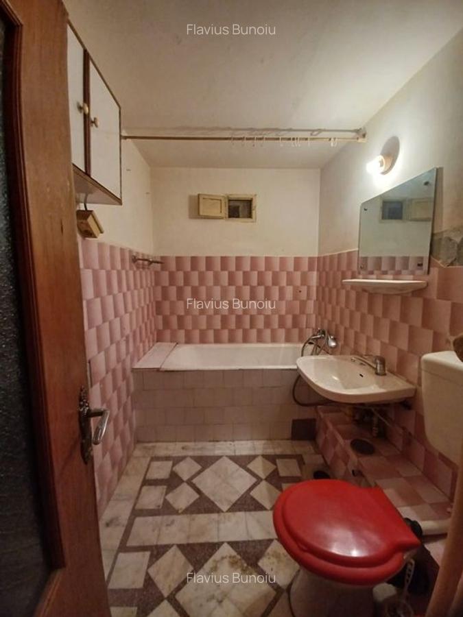 Apartament cu 3 camere decomandat în Dragoș Vodă - 18