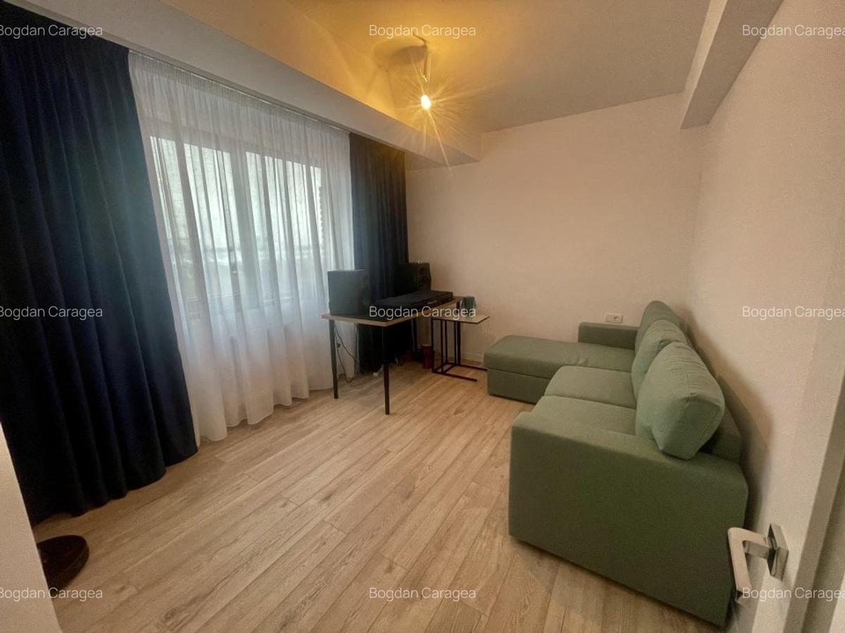 Casă cu 5 camere în Metalurgiei - 16
