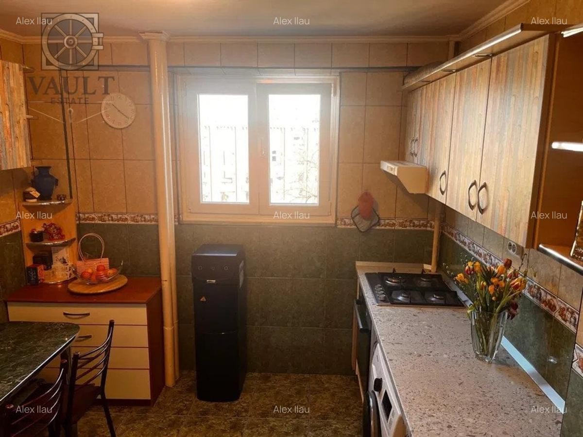 Apartament cu 3 camere semidecomandat, mobilat în Ștefan cel Mare - 3