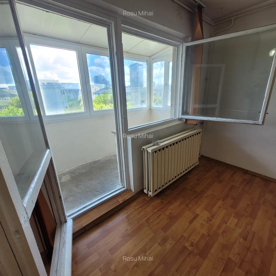 Apartament cu 2 camere decomandat în Aviației - 11