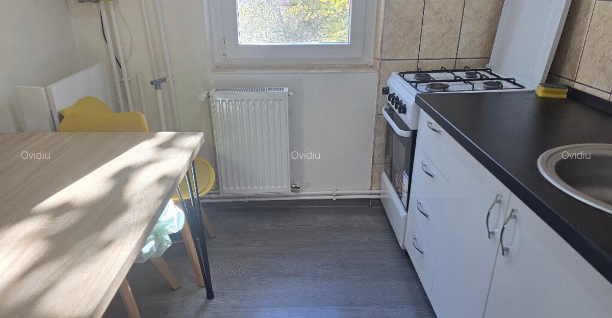 Inchiriez garsoniera decomandata in Deva, zona Zamfirescu, etaj 1, - 7 Inchiriez garsoniera decomandata in Deva, zona Zamfirescu, etaj 1, - 7