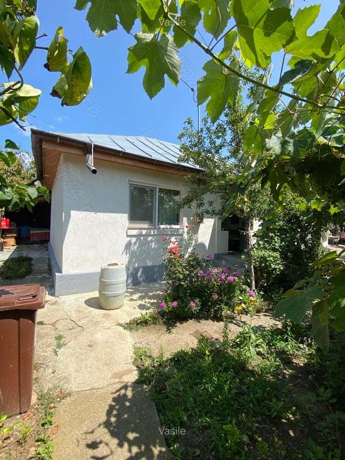 Casa de vanzare ! - 3 Casa de vanzare ! - 3