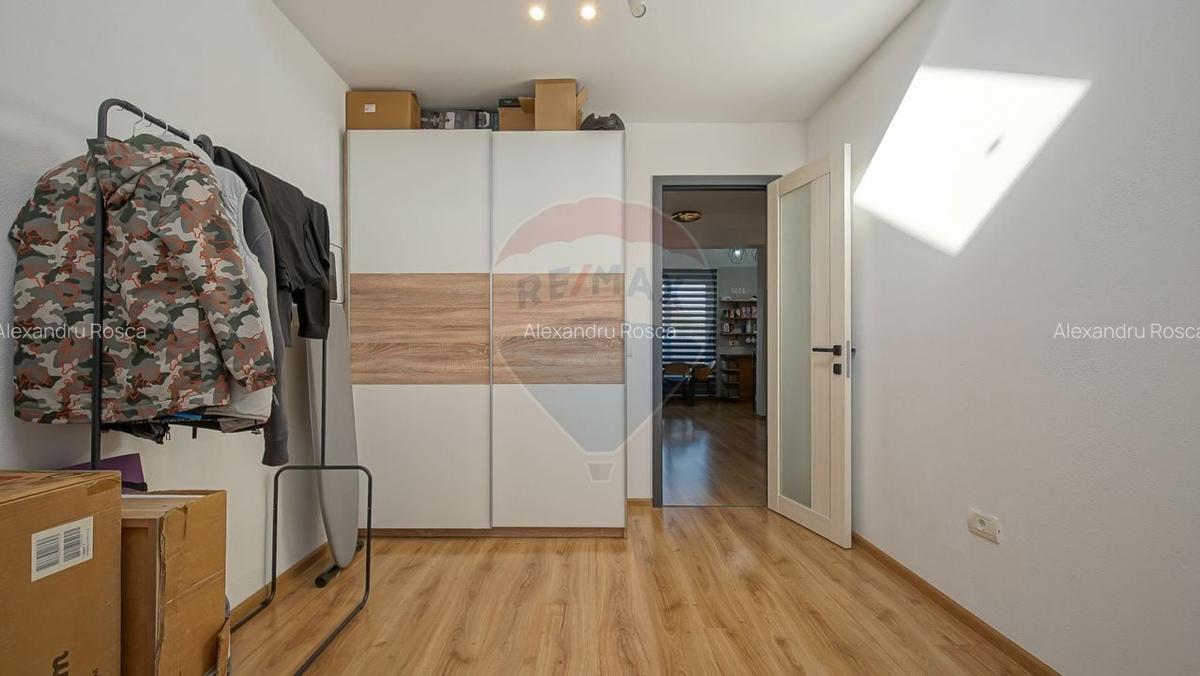 Casa tip duplex de vanzare - Str. Cavalului, cartier Stupini, Brasov - 16 Casa tip duplex de vanzare - Str. Cavalului, cartier Stupini, Brasov - 16