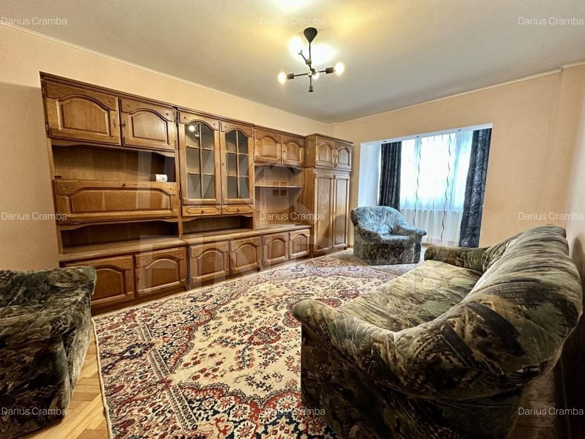 Inchiriere 3 camere decomandate, Marasti, Aurel Vlaicu, finisat clasic - 2