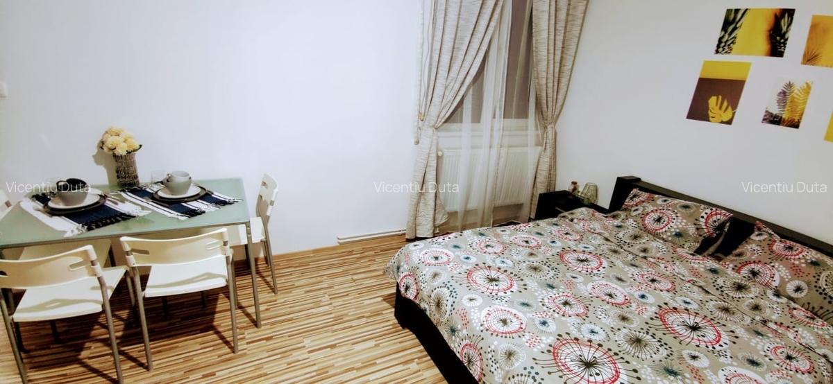 VAND APARTAMENT  DOUA CAMERE CU INTRĂRI SEPARATE - 7