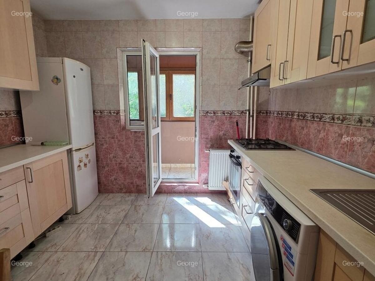Apartament cu 2 camere decomandat în Dristor - 2