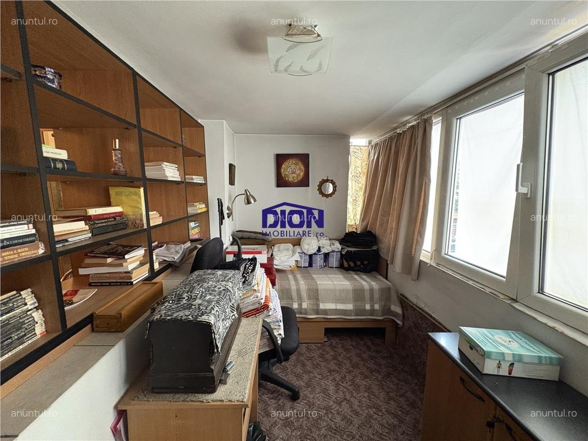 UNIVERSITATE, 2 camere, etaj 1, 72mp, boxa, terasa - 4