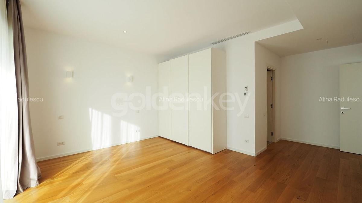 Apartament cu 5 camere decomandat, mobilat în Herăstrău - 11