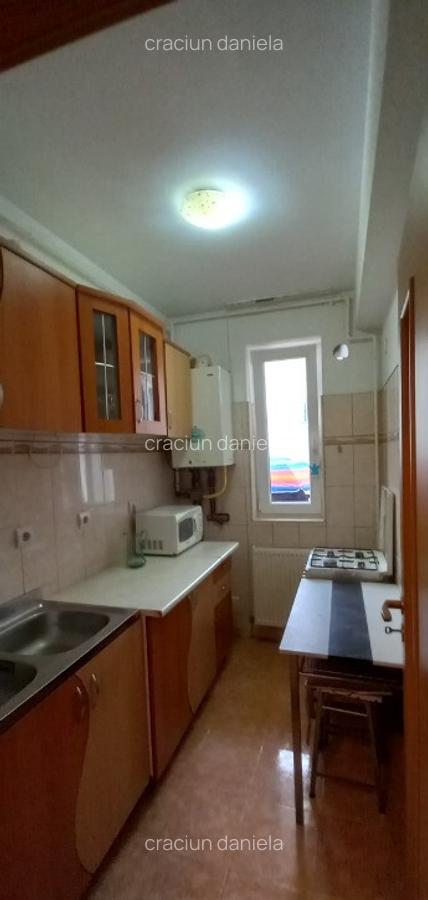 Proprietar inchiriez garsoniera 32mp et.3/4 Turni?or,balcon,parcare - 5
