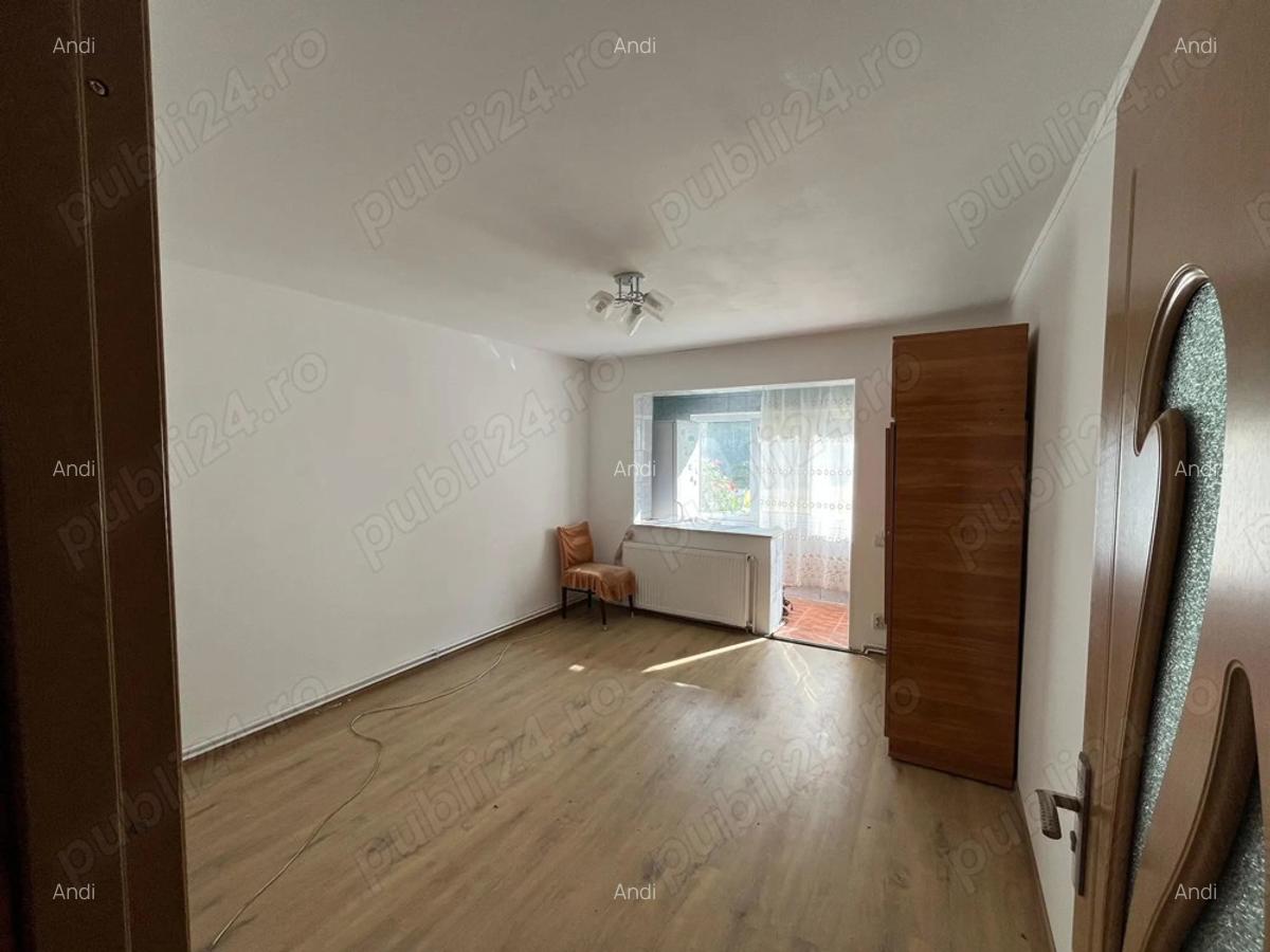 Apartament 3 camere decomandat - 3