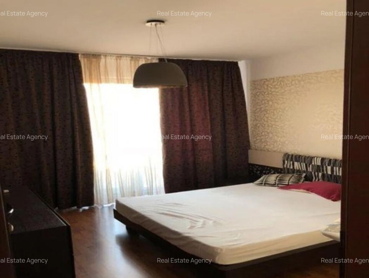 2 camere in zona Circumvalatiunii - 1