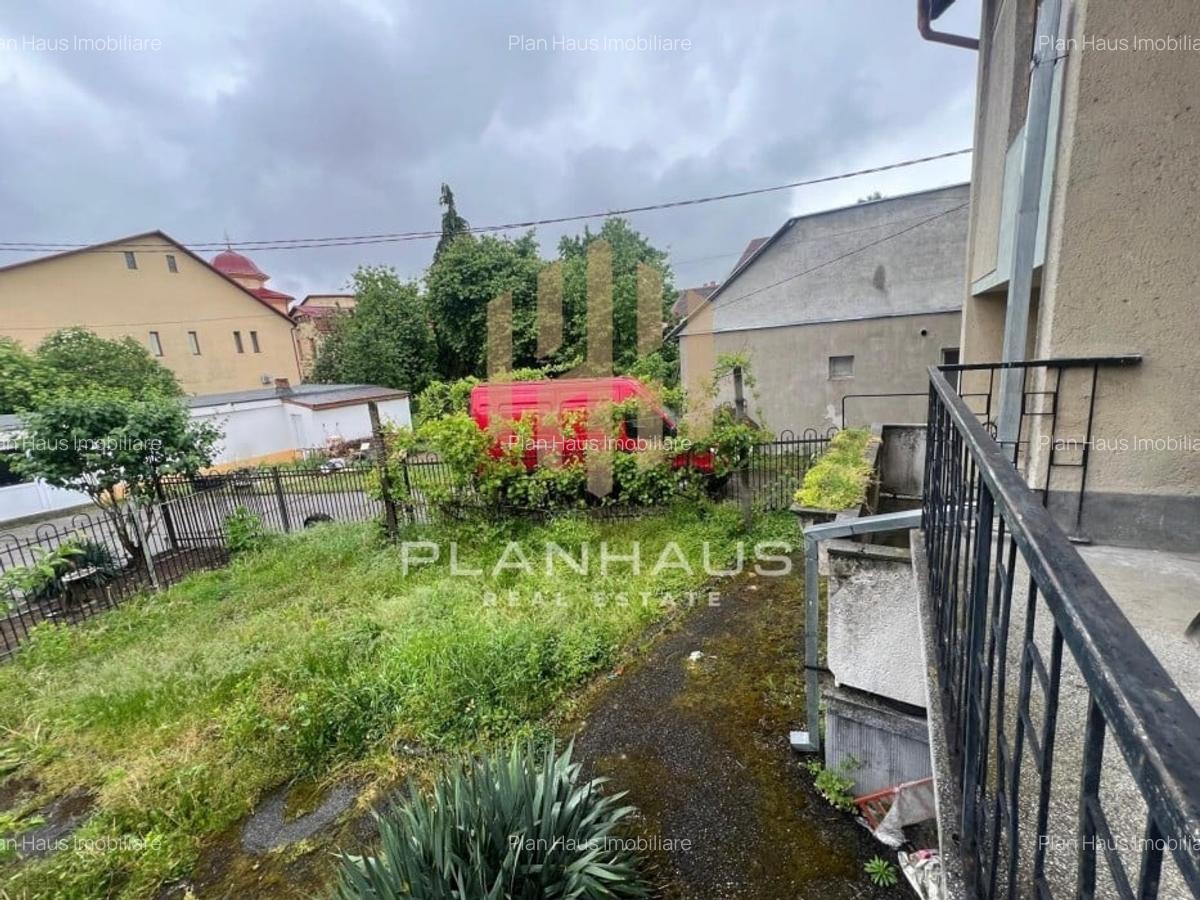 Casă cu personalitate istorica , Piata 1 Iunie , Avram Iancu - 5