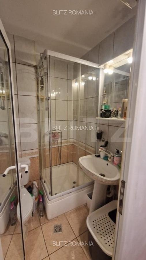 Apartament cu 4 camere, 2 bai, 90 mp, 2 locuri de parcare, zona Mall Coresi - 9