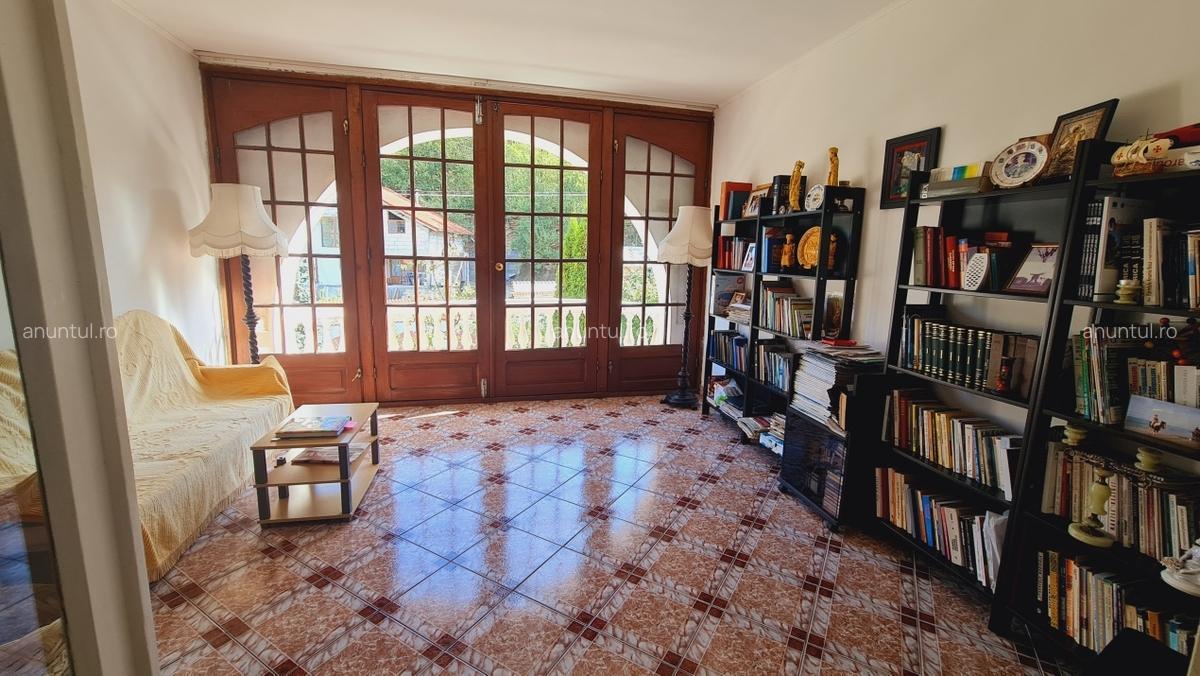 Casa langa padure si livada, zona linistita aproape de Targoviste - 5