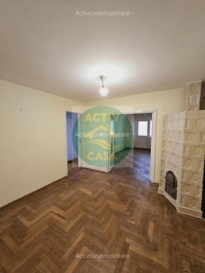 Apartament 3 camere, model deosebit, Roman Neamt - 2