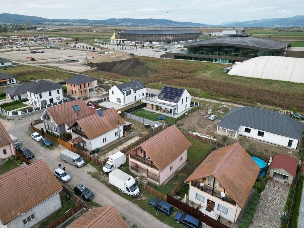 Casă lângă Sepsi Arena 155 mp utili + teren 450 mp utili - 2 Casă lângă Sepsi Arena 155 mp utili + teren 450 mp utili - 2