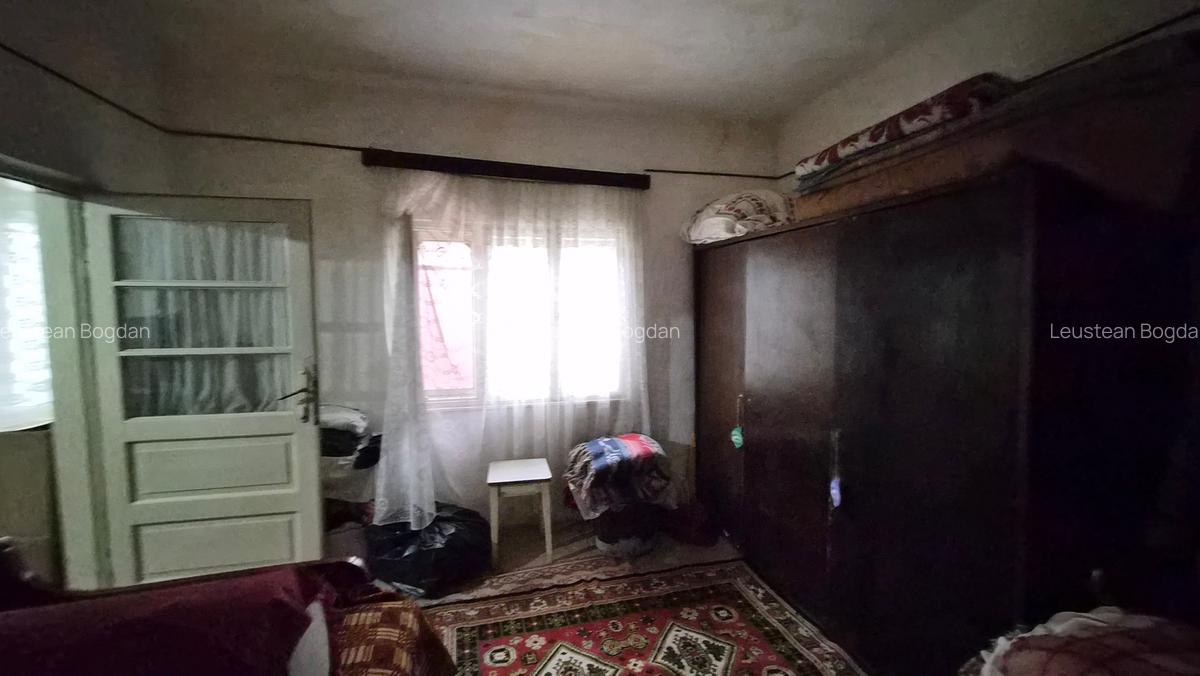 Inel II -Coiciu -scoala generala 39 -casa chirpic 77 mp +teren 236 mp - 11