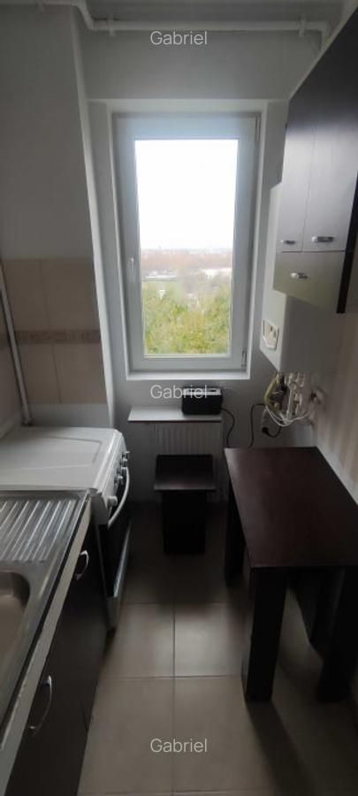 Garsoniera, 35mp, centrala proprie, metrou, AC, 1 Decembrie - 4