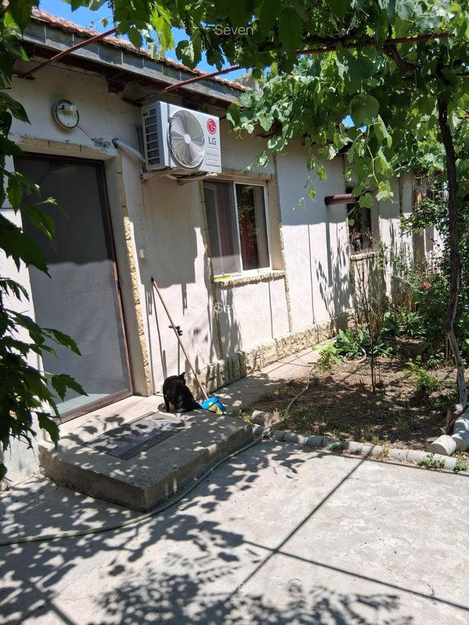 Casa 4 camere - Murfatlar - 135.000 euro(Cod E7+E11) - 8
