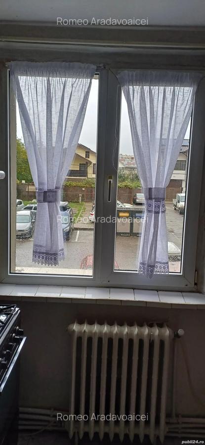 Inchiriere apartament cu doua camere - 2