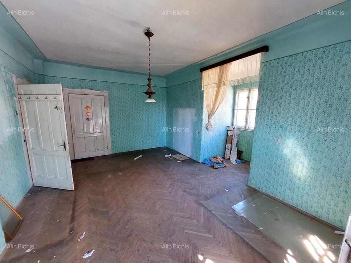 Vila impozanta  intr-o zona deosebita cu 1.440 mp teren - 4