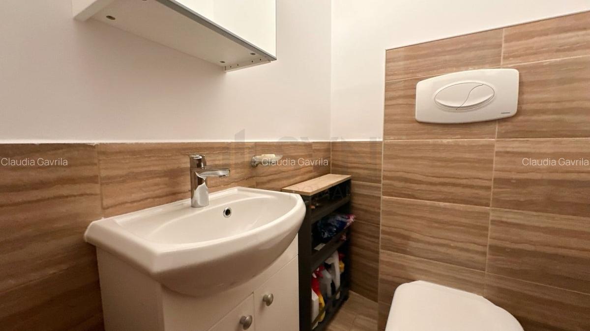 REA1026336 Apartament 3 camere de vanzare l Eminescu - 9