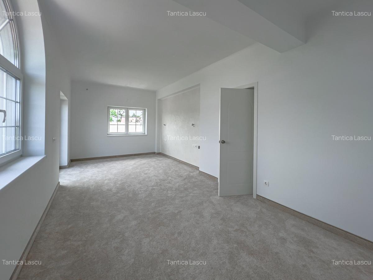 Vilă premium contemporană, finalizată în 2023 – design rafinat - 32