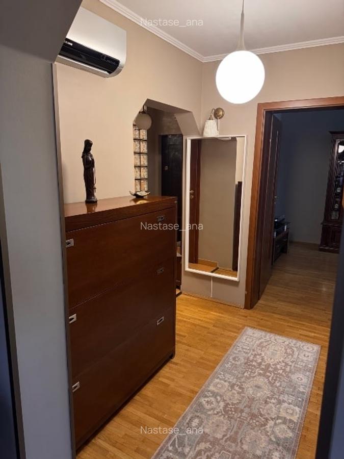 Apartament 3 Camere | Decomandat | 70mp | Delfinului | + Loc Parcare - 11