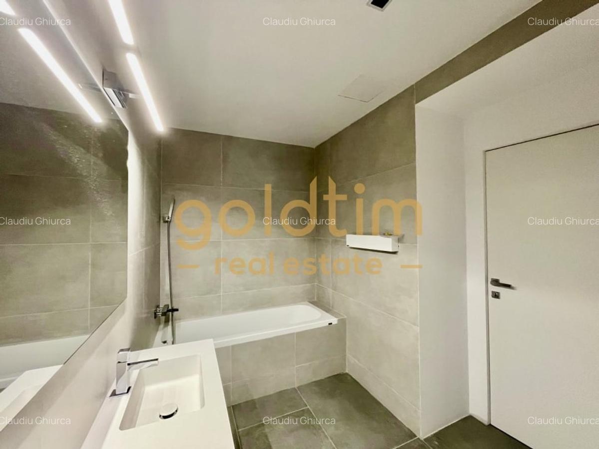 DUPLEX/ZONA REFERINTA/ LOC PARCARE - 45