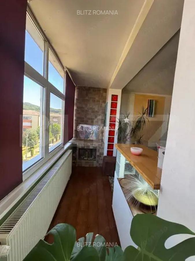 Apartament cu 2 camere, 46,33 mp, zona Brad - 10