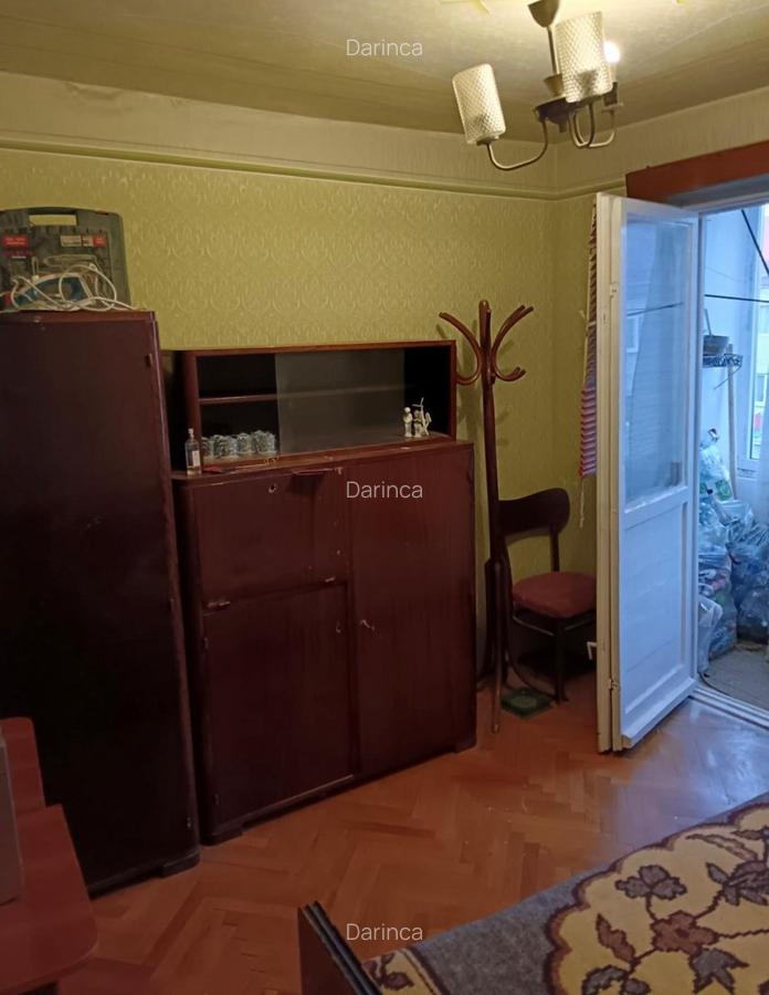 4 camere .. zona Dacia .. 80.000 euro cu centrala - 8