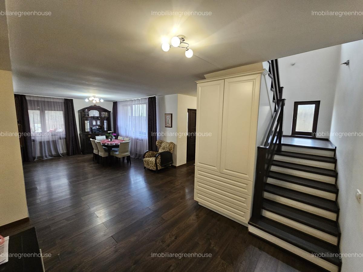 VILA ULTRACENTRALA - 2