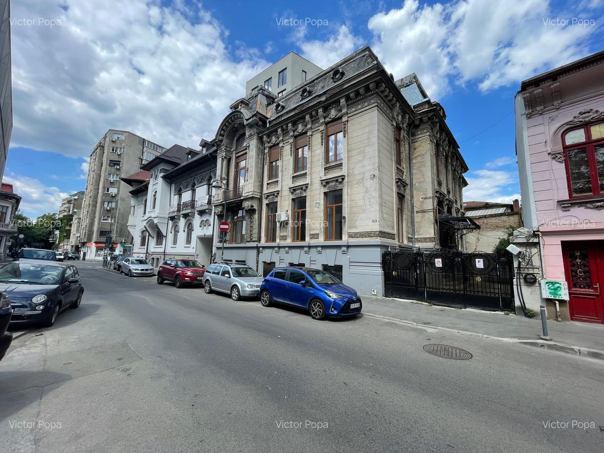 Birou cu personalitate - Universitate - Batistei - 1