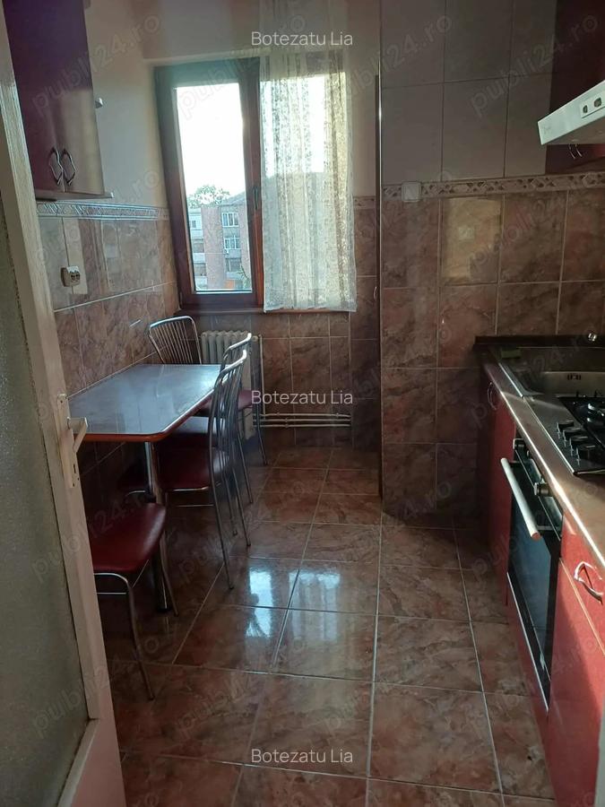 Vand apartament 4 camere Arad - 5