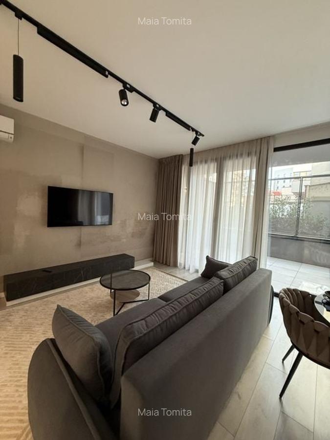 Duplex cu terasă generoasă /  2 locuri de parcare - 3 Duplex cu terasă generoasă /  2 locuri de parcare - 3