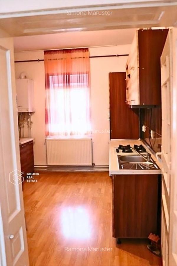 Casa in centrul localitatii Galsa - LINISTE LA TINE ACASA - COMISION ZERO - 8
