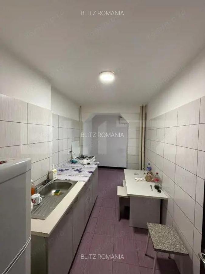 Apartament cu 2 camere - zona obor - 5