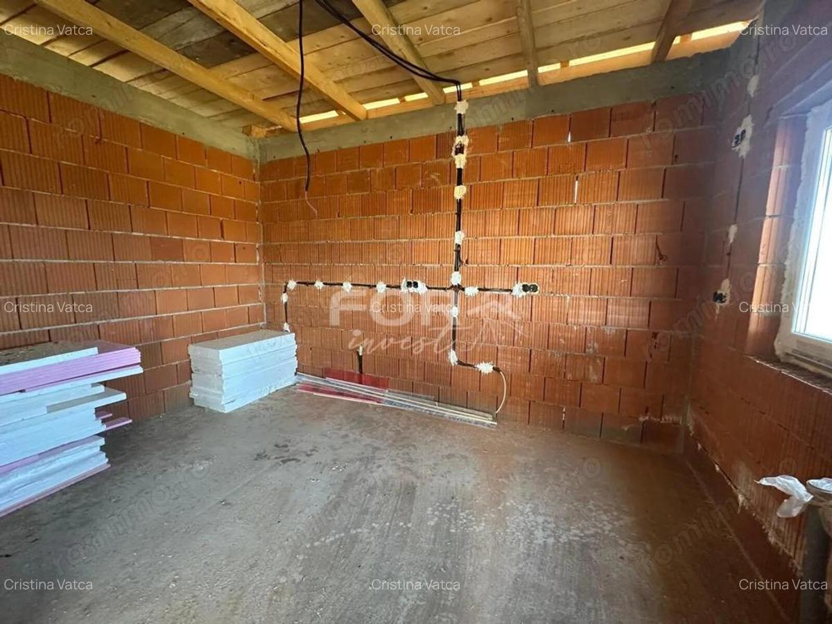 Casa 4 camere cu 500 mp teren de vanzare in Santandrei - 10