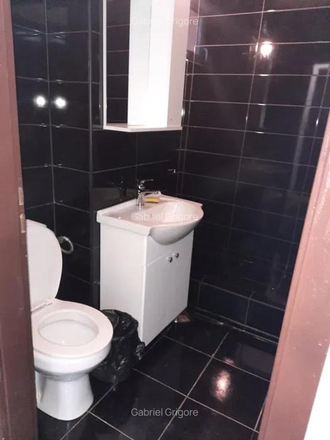 Apartament cu 3 camere circular în Astra - 5