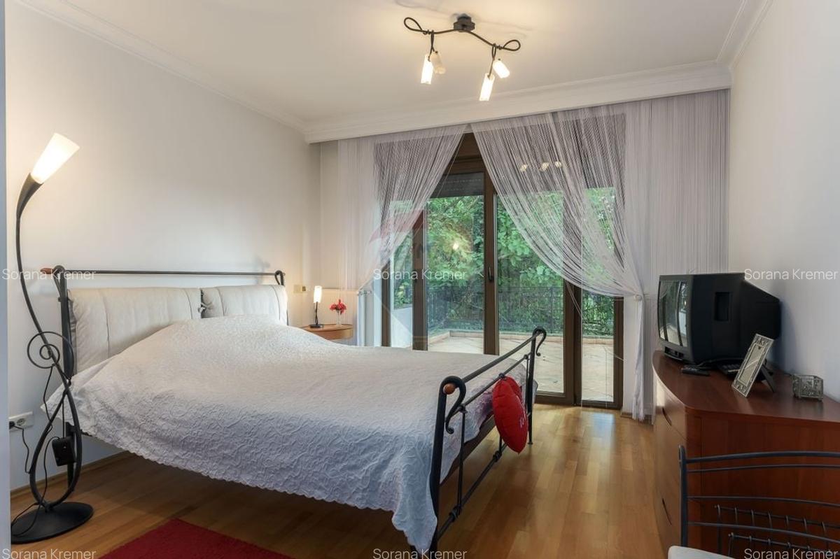 Casă individuală cu 10 camere în Snagov - 28