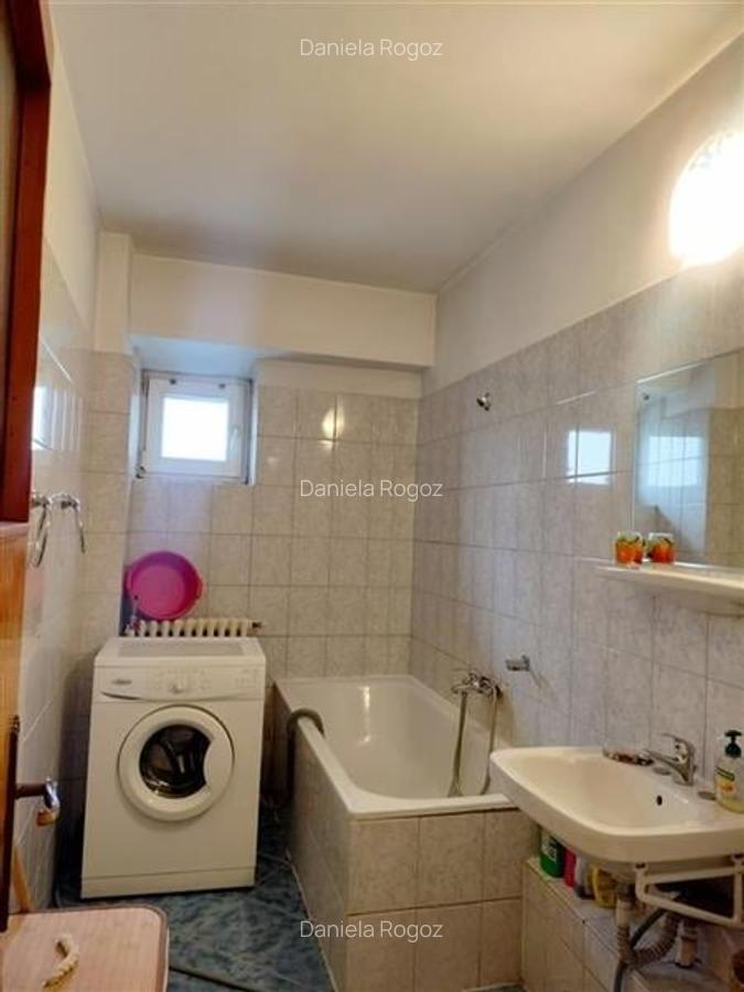 Garsoniera spațioasă de ?nchiriat Matei Basarab - 2 Garsoniera spațioasă de ?nchiriat Matei Basarab - 2