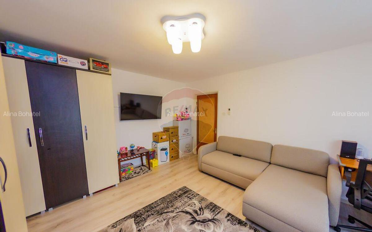 DE VANZARE pe Bld. Unirii- apartament cu 3 camere, boxa ?... - 6
